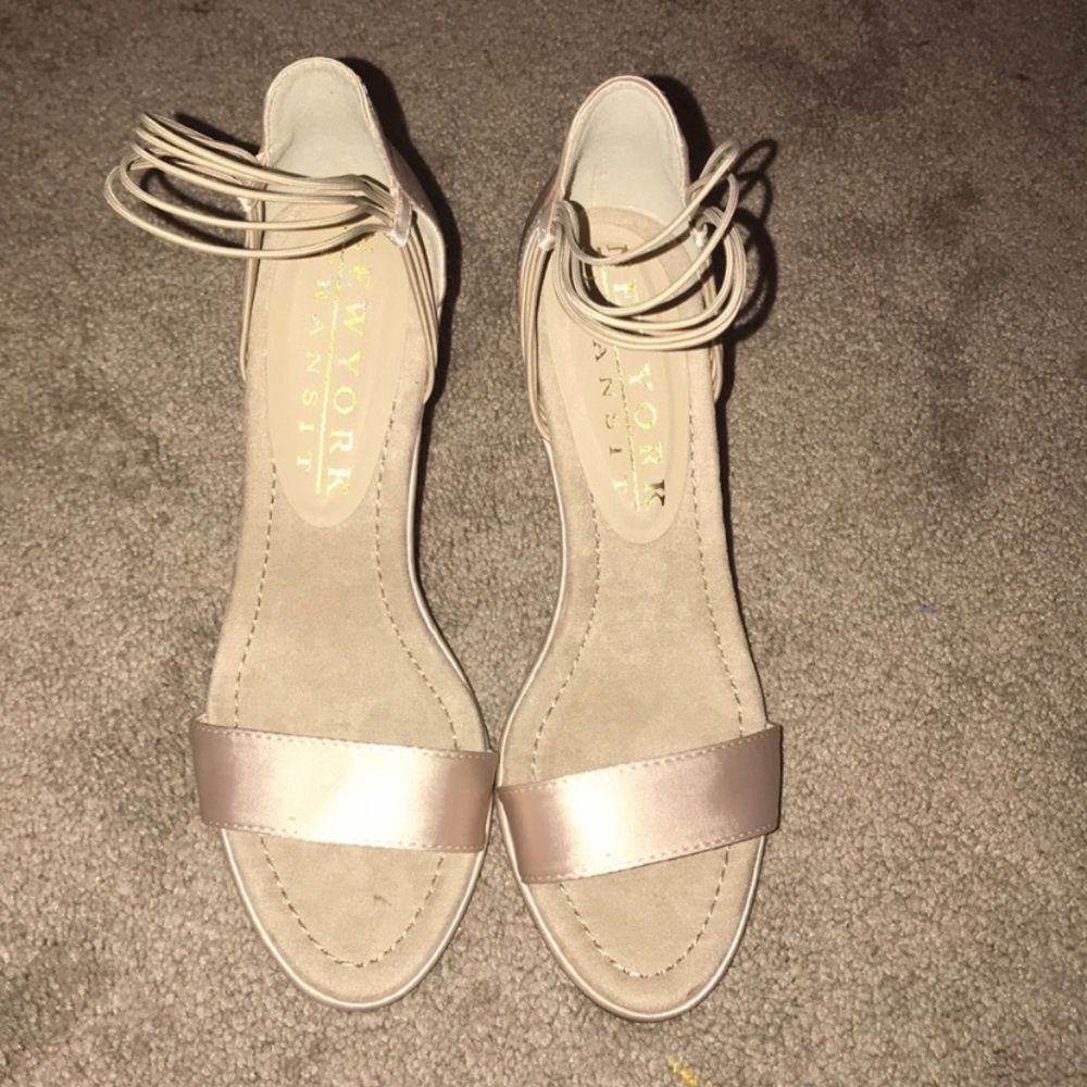 Women’s ankle high wedges